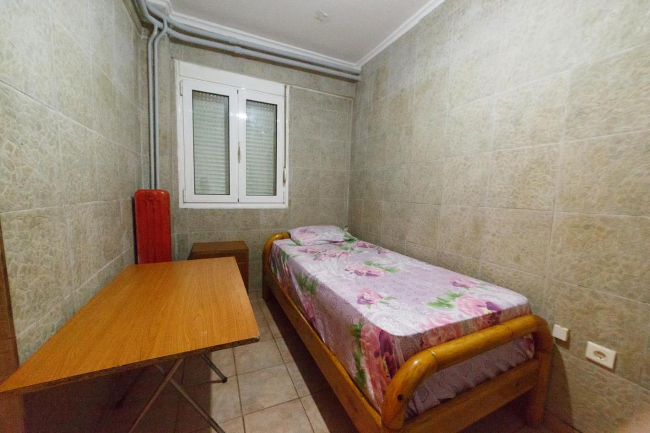 Private Flat For 2 Or 3 With Back Yard Near Exarhia Square And Archaelogical Museum Apartment Атина Екстериор снимка